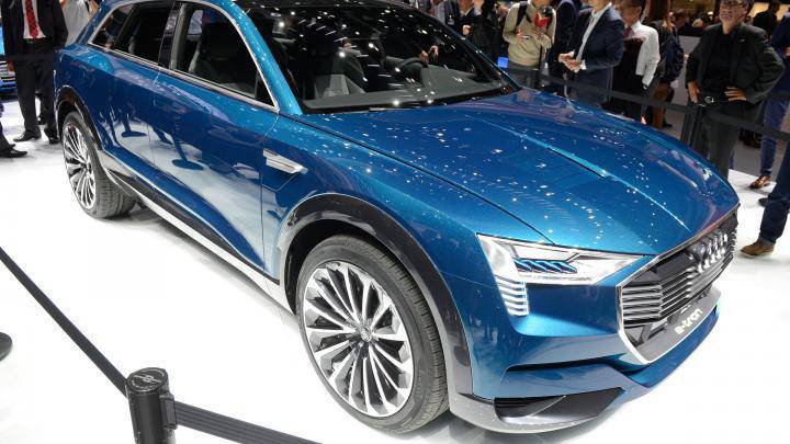 Audi Q6 e-tron SUV elektro-auto izlazi 2018